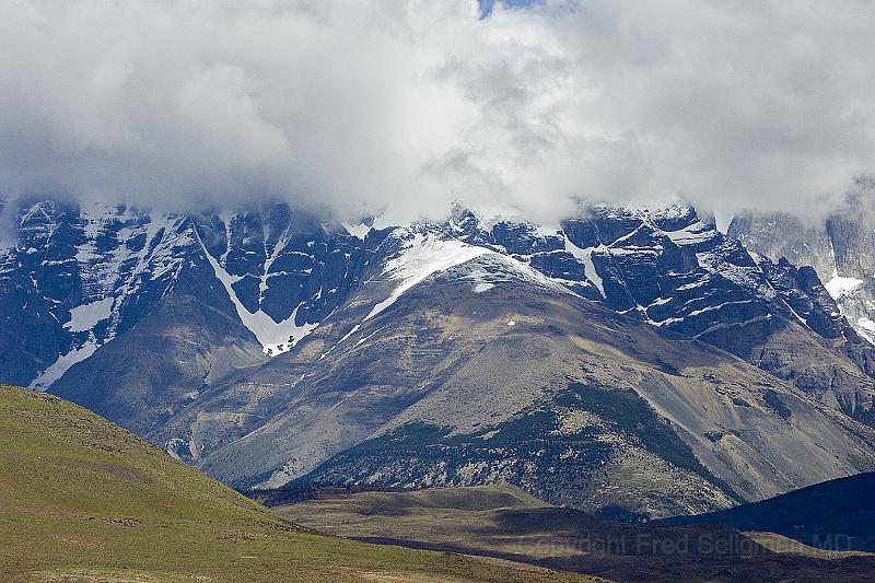 20071213 121229 D2X 4200x2800.jpg - Torres del Paine National Park